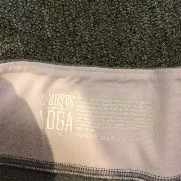 Yoga pants - Picture 3 of 3